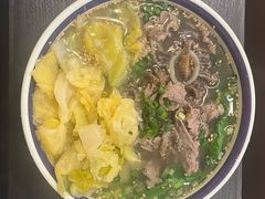 -云阿蛮云南生烫牛肉米线(奉贤路店)