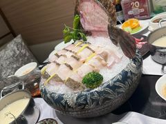 -红鼎豆捞·非遗鲍皇汤火锅(宝丰路店)