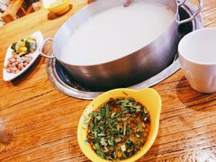 -龙记斑鱼火锅鲜切牛肉自助(红山路店)