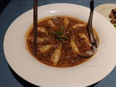 酸菜蛏子烧豆面-三利音·玖弄小鲜(浦东嘉里城店)