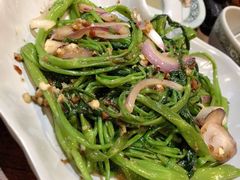马拉盏炒通菜-大头虾越式风味餐厅(光明广场店)