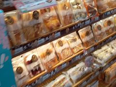 -全家便利店(愚园店)