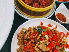 -川流不息·地道川菜·小龙虾(松东路店)