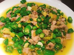 -万重锦·人文川菜馆(骡马市店)