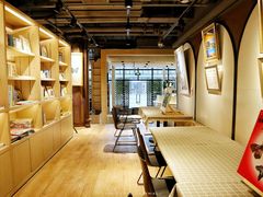-光海书局(南京东路第一百货店)