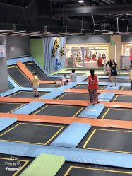 -反弹蹦床公园·亲子乐园·团建·派对(巴南万达店)