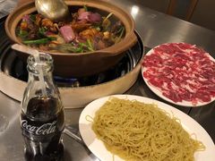 -胡须佬鸡煲四季火锅店(石厦西村直营店)