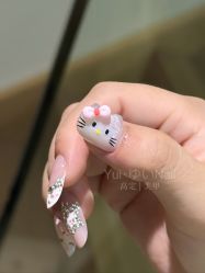 -Mo·Mo Nail 美甲美睫