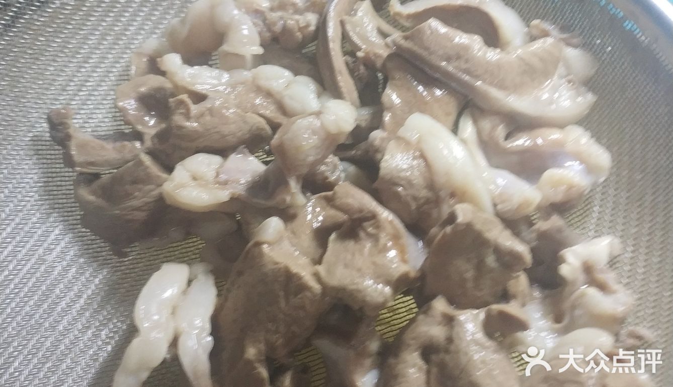 夏日吃什么之猪心爆炒玉米笋