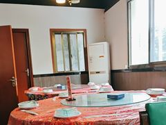 -小吴先生的店·东北烧烤(林科大店)