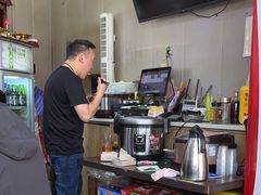 -陈老斯呼尔嗨吃烧烤(科巷店)