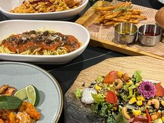 -STARRY CAFE & LOUNGE BAR(高新店)