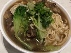 牛肉热汤面-松花湖水饺(新濠天地店)