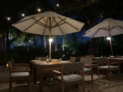 -三亚艾迪逊酒店·海滩烧烤 BARBACOA·现场乐队·浪漫晚餐·烧烤海鲜