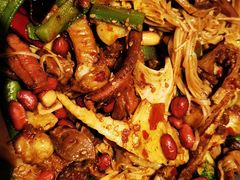 -拿渡麻辣香锅(世茂广场·工三店)