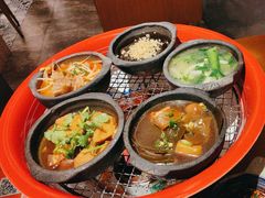 -包整·丝娃娃(一览甲秀楼风景店)