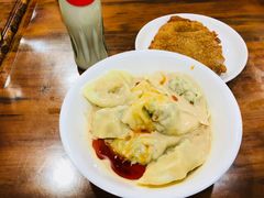 -潘国仙耳光馄饨(黄家阙路店)
