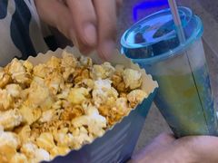 -万达影城(金山万达广场IMAX店)