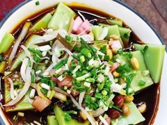 -王万妈卤猪脚(青岩交通路)