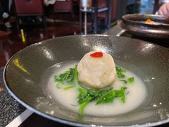 徊鱼春笋狮子头-杭州西子湖四季酒店·金沙厅