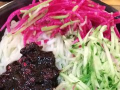 炸酱面-六爷门框百年卤煮