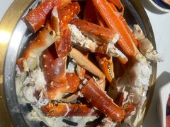-雍容荟活帝王蟹活龙虾自助(苏宁旗舰店)