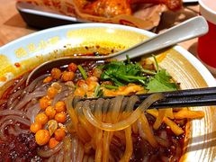 -遇见小面(站西路店)