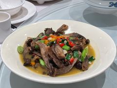阿瓦私房菌-阿瓦山寨·湘菜现炒·剁椒鱼头王(咸阳总店)