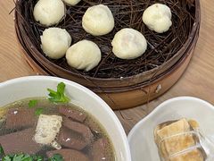 -佬钱湾仔(衣裳街店)