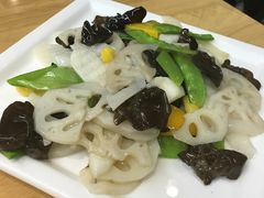 -宏记广东客家菜(丰汇店)