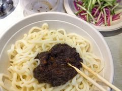 -黑八私房老北京炸酱面