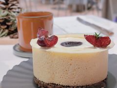 -潮一不贰·法式甜品·生日蛋糕·西式简餐(外滩店)