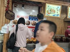 -桂林卤王米粉(滨江路店)