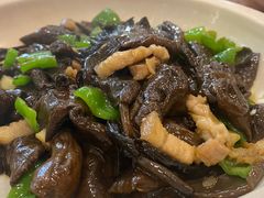 -椿记烧鹅(叠彩店)