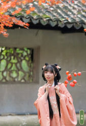-一揽芳华汉服旗袍体验馆(拙政园店)