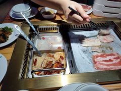 -蒙肥羊·酸汤潮牛·鲜牛肉火锅烤肉自助(岗顶店)