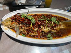 蒜爆鱼-百味地锅鸡(财校分店)