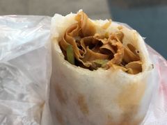 -老王芙蓉蛋卷饼(万达店)