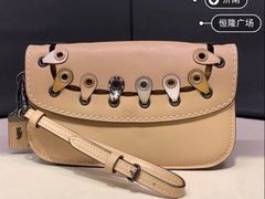 -COACH蔻驰(恒隆广场店)