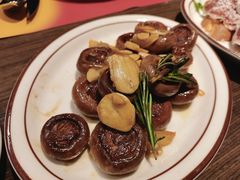 Zafferanoの蒜香口蘑-ZAFFERANO西班牙海鲜饭(上海首店)