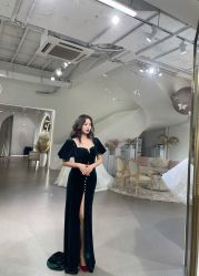 -艾米丽婚纱礼服