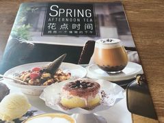 -必胜客(WOW中央公园店)