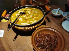 -有红鸡毛店·川菜(建设路店)