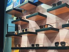 -瑞司视光眼镜·蔡司战略合作眼镜店(新街口店)