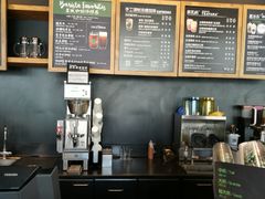 -星巴克(洛阳中州路王府井店)