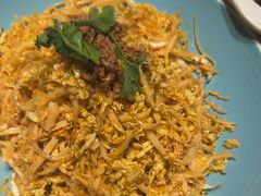 -八府香鸭·啫啫煲(华山路店)