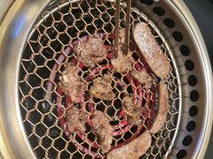 -極屋鮨牛 · 烧肉酒场(时代C馆店)