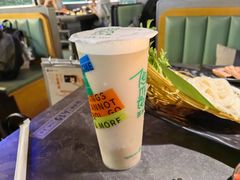 -湊湊火锅·茶憩(杭州湖滨银泰in77店)