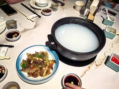 -滋粥楼·顺德菜(番禺广场总店)