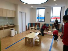-婴智贝佳蒙特梭利早教托育中心(杨浦店)